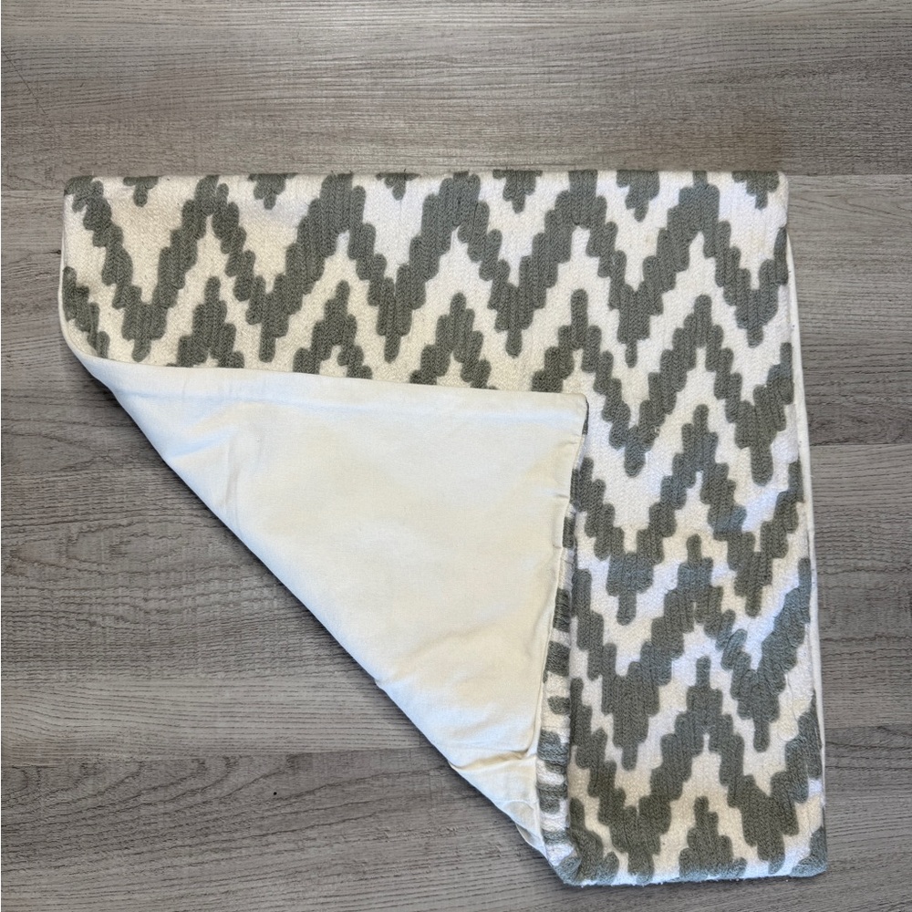 West Elm Embroidered Pillow Cover 20x20 Wood Button Sage Green Ivory cream EXC